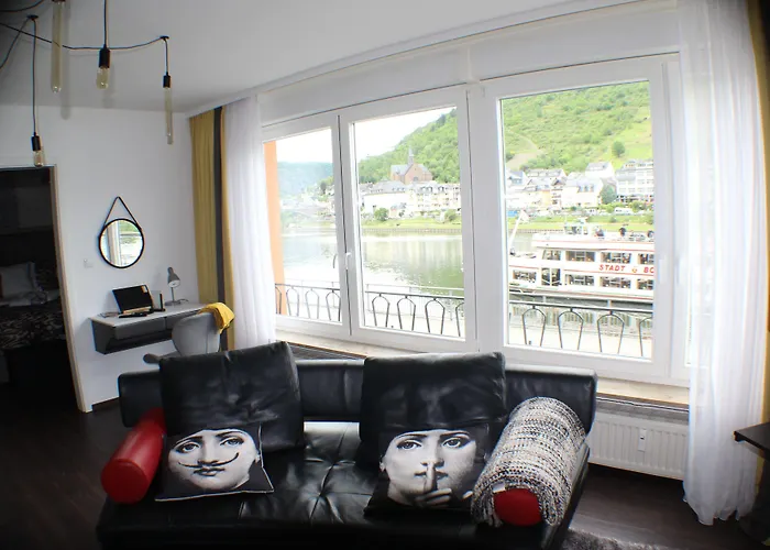 アパート Moselapart コッヘム