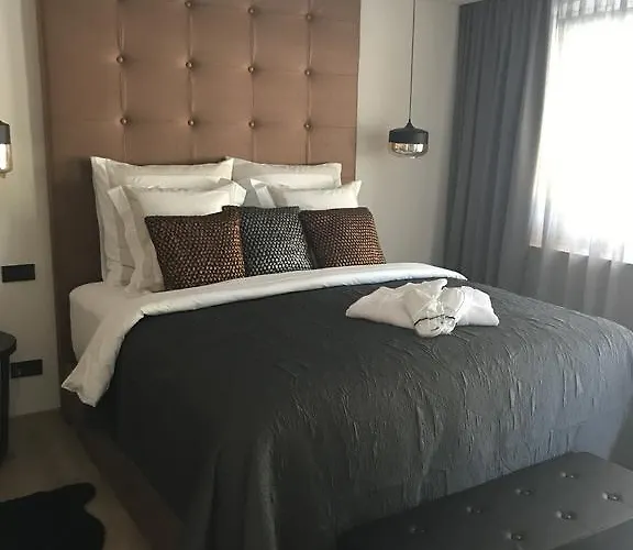 摩泽尔公寓